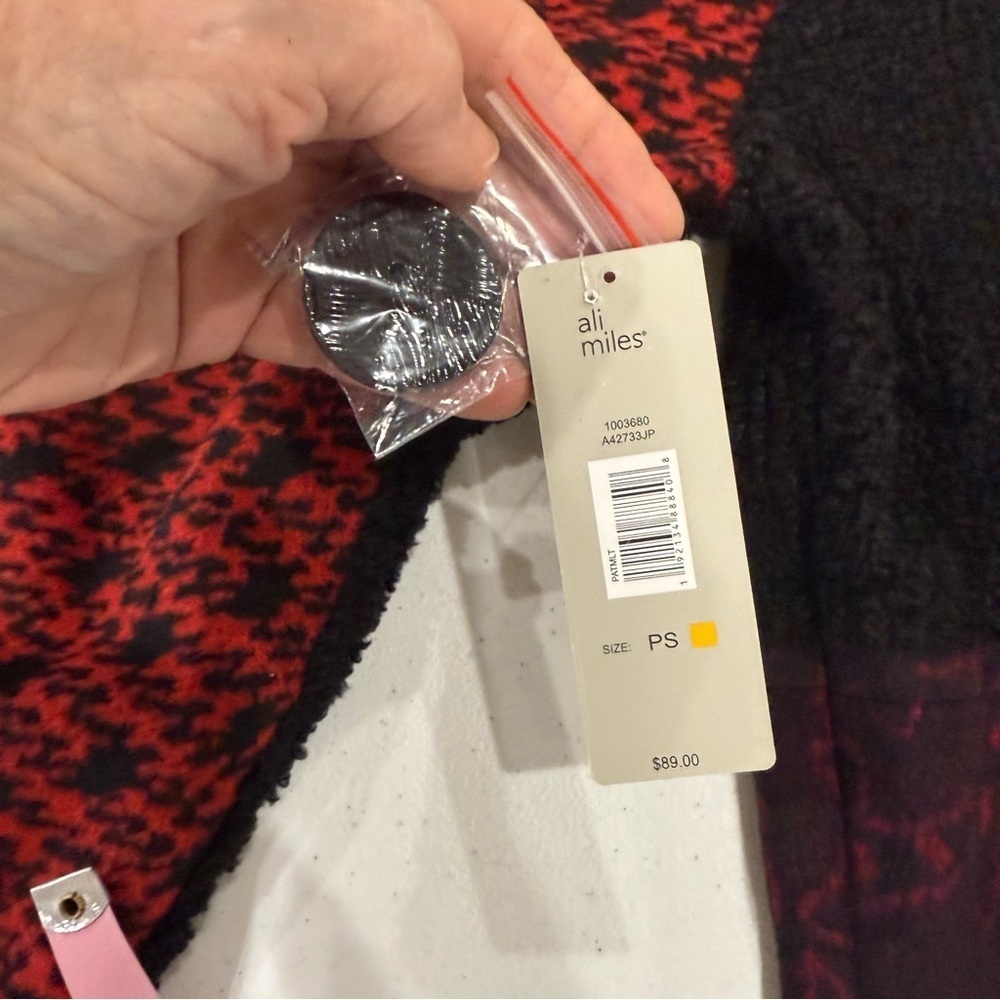 NWT Ali Miles Patchwork Jacket Black Red Artsy Cardigan Boho Size Small Petite - Picture 13 of 15